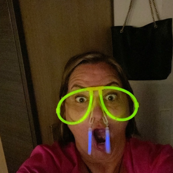 Meet your Posher, Lauren - Picture 11 of 11